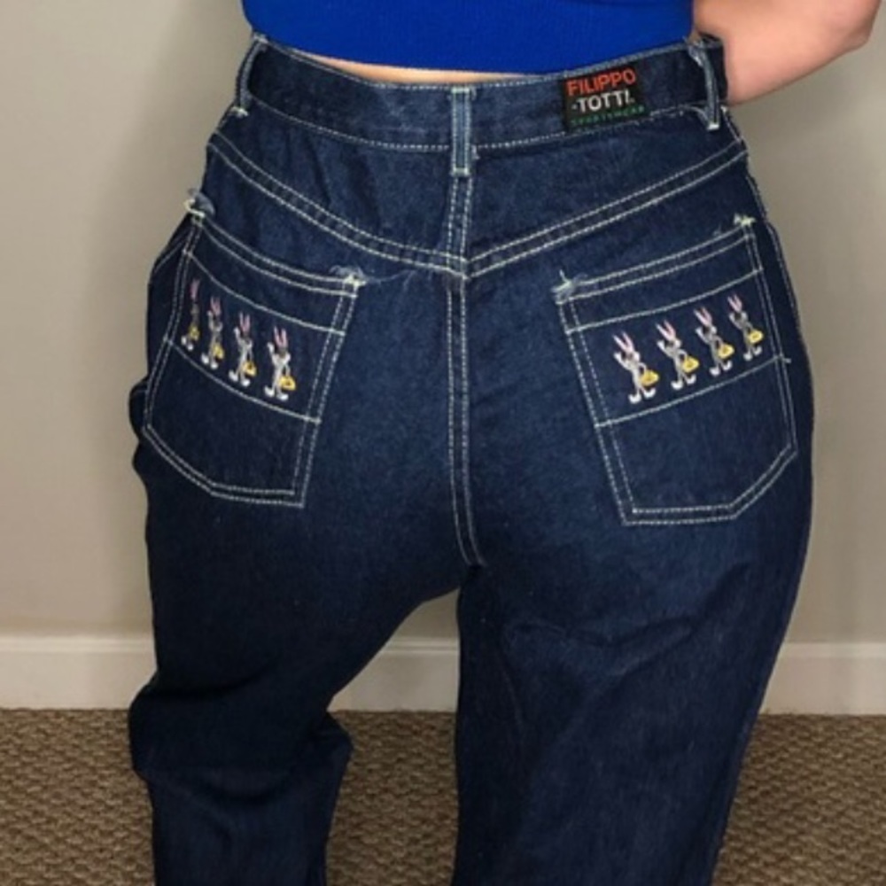 Vintage embroidered bugs bunny high waisted jeans